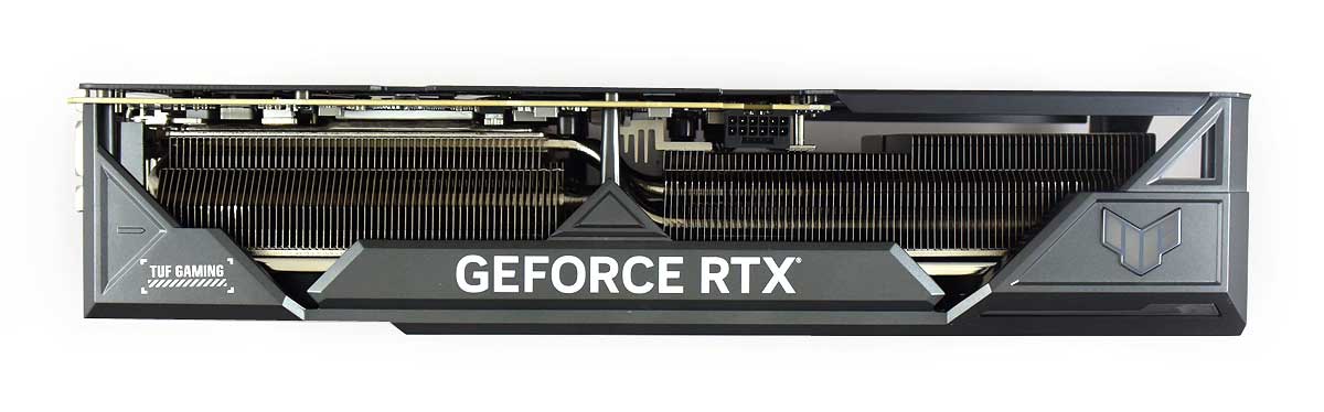 Pro zvětšení klikni Asus TUF RTX 4090 O24G Gaming; horní strana
