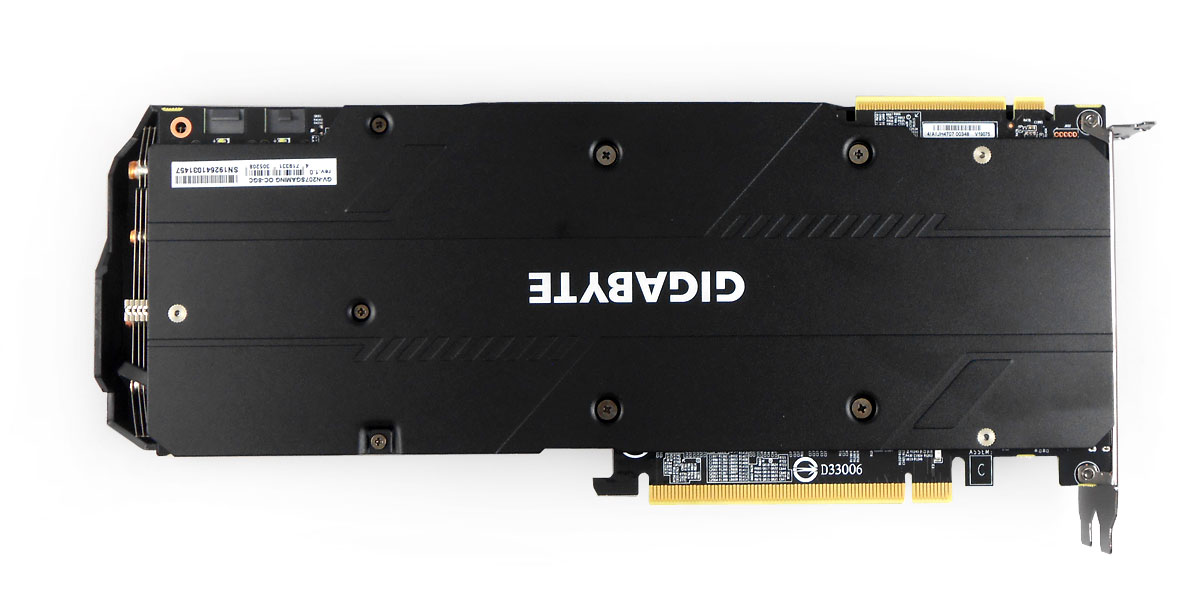 Pro zvětšení klikni Gigabyte RTX 2070 SUPER Gaming OC; zadní strana