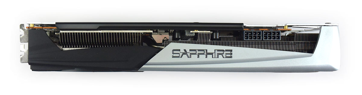 Pro zvětšení klikni Sapphire Nitro+ RX 5700 XT 8G; horní strana