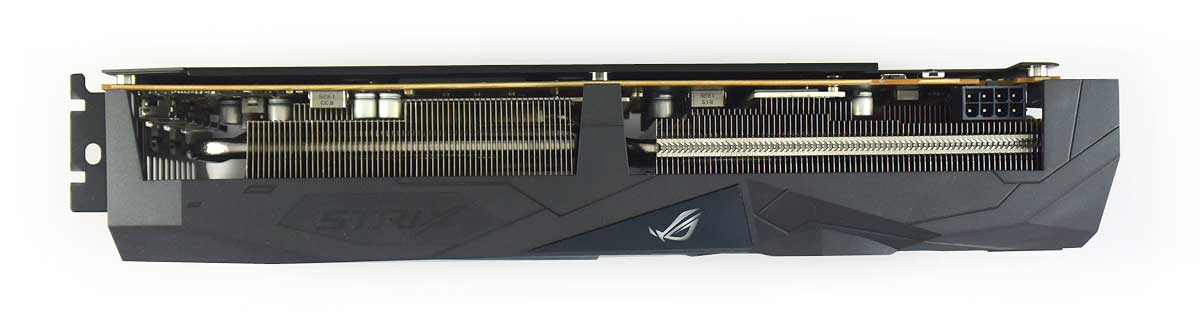 Pro zvětšení klikni Asus STRIX RX 5500 XT O8G Gaming; horní strana