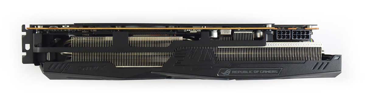 Asus STRIX RX 5600 XT T6G Gaming; horní strana