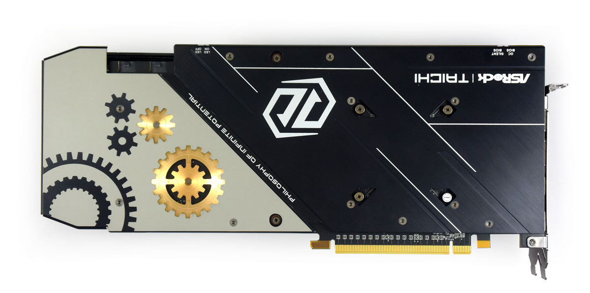 Pro zvětšení klikni ASRock RX 5700 XT Taichi X 8G OC+; zadní strana