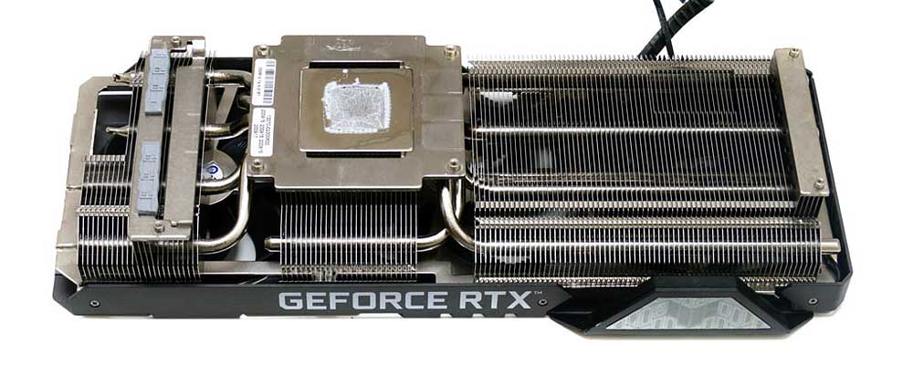 Asus TUF RTX 3070 O8G Gaming; chladič