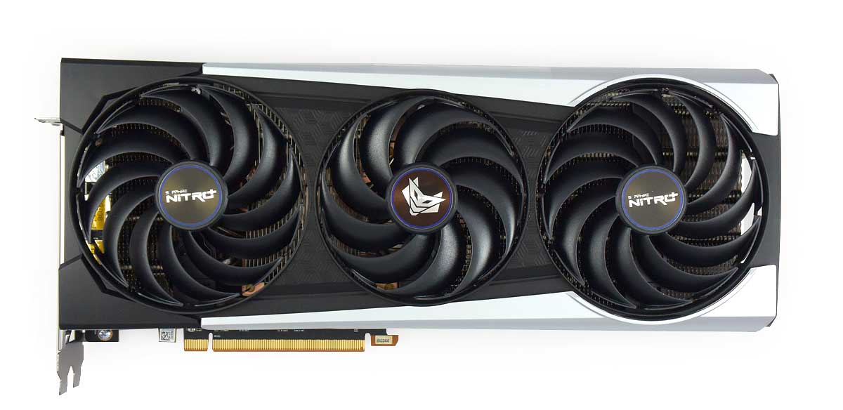 Sapphire NITRO+ RX 6800 16G; čelní strana