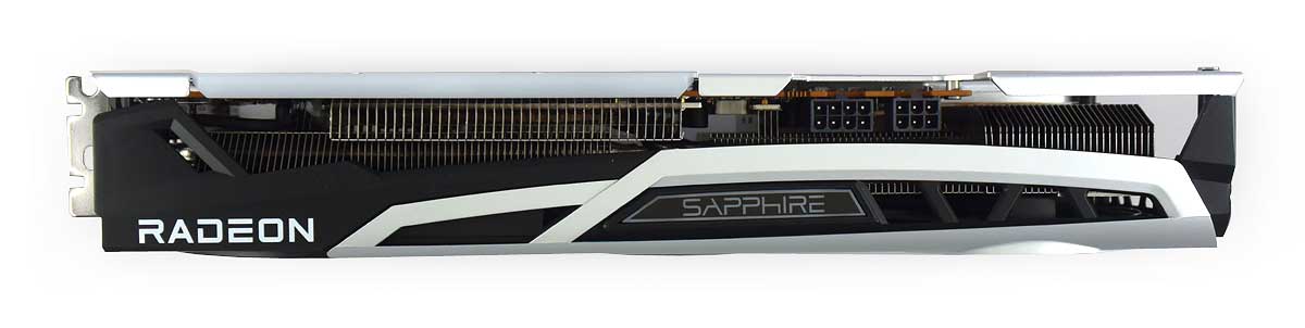 Sapphire NITRO+ RX 6700 XT 12G; horní strana