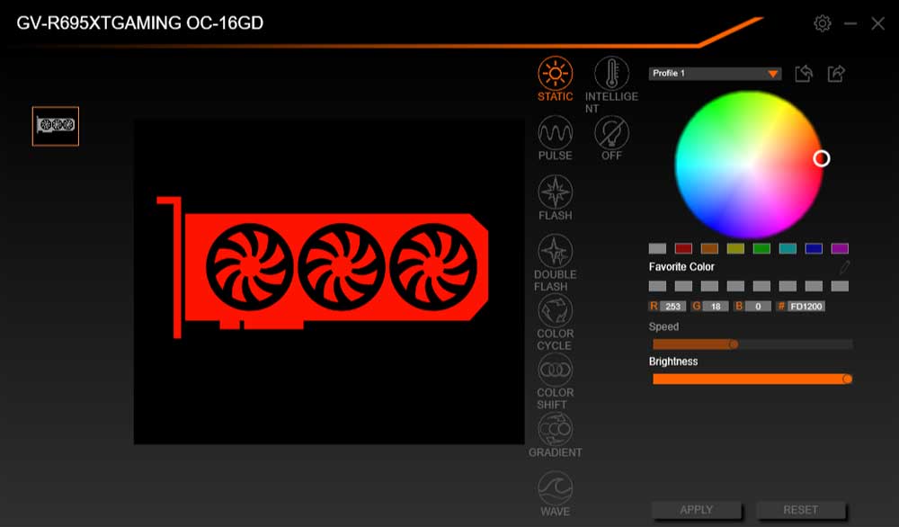 Pro zvětšení klikni Gigabyte AORUS Engine; RGB Fusion