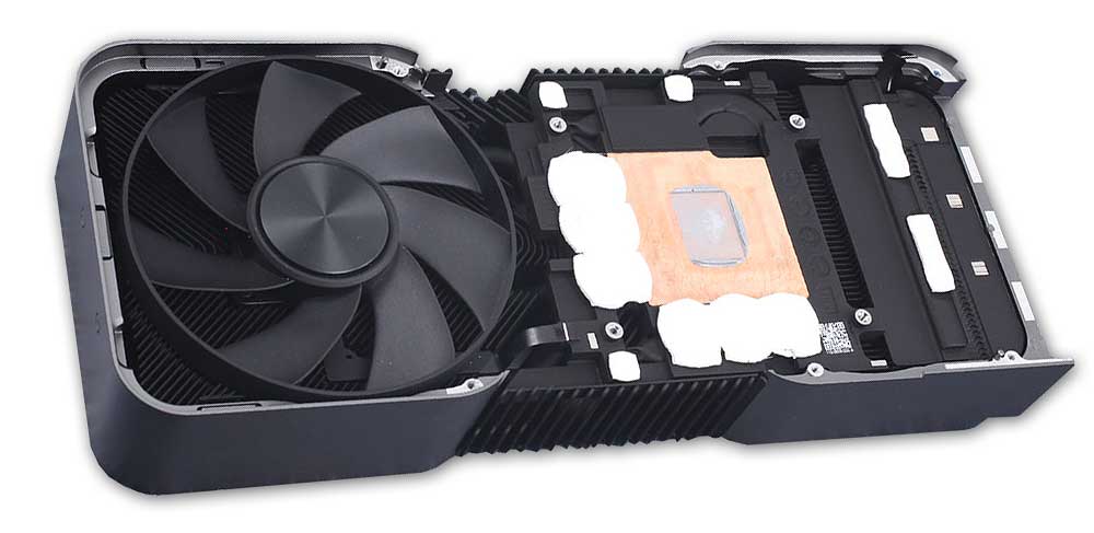 NVIDIA RTX 4070 Founders Edition; systém chlazení