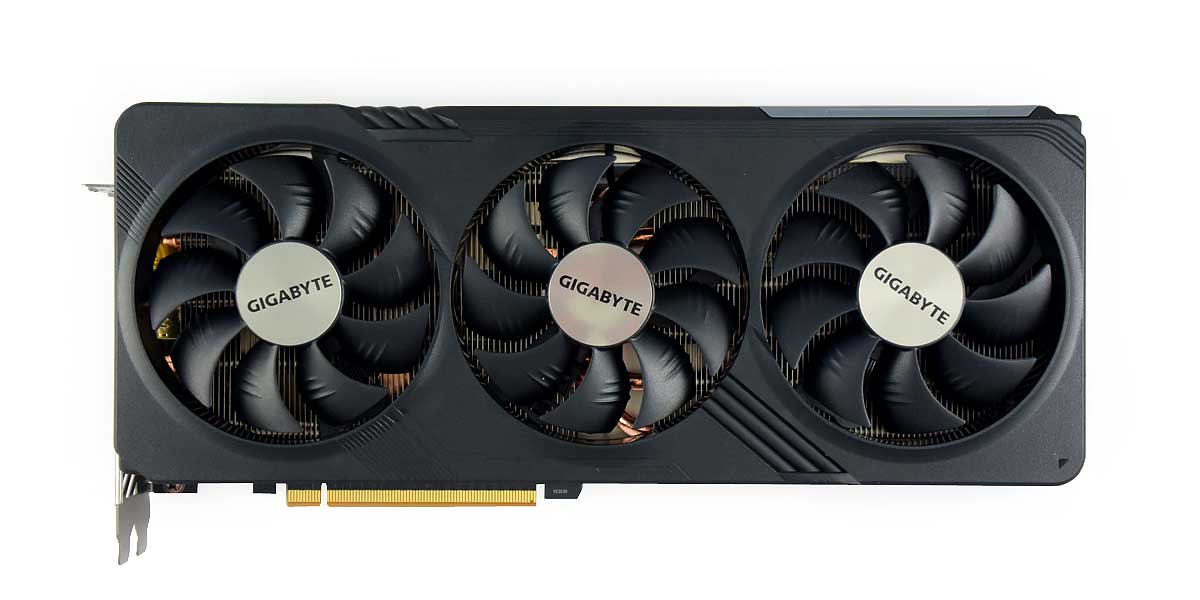 Gigabyte RX 7700 XT GAMING OC 12G; čelní strana