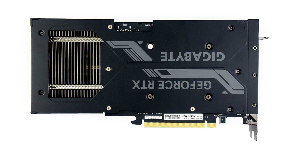 Gigabyte RTX 4070 SUPER Windforce OC 12G; zadní strana