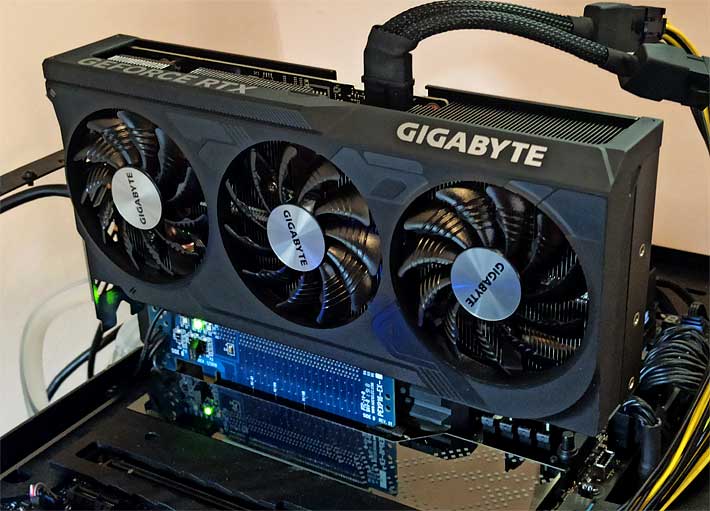 Gigabyte RTX 4070 SUPER Windforce OC 12G