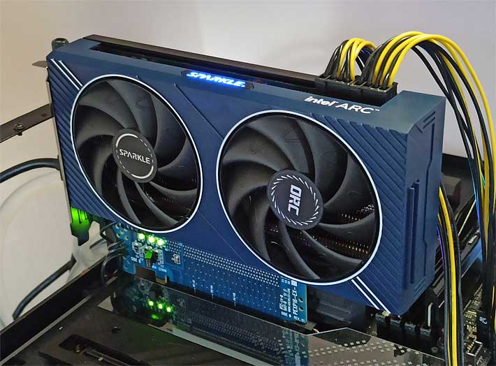 Pro zvětšení klikni Sparkle Arc A750 ORC OC Edition 8G