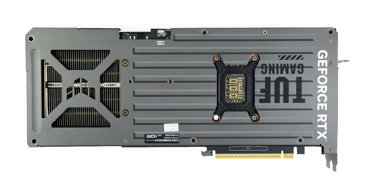 Pro zvětšení klikni Asus TUF RTX 5070 Ti O16G Gaming; zadní strana