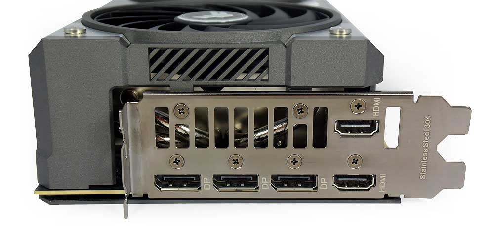 Pro zvětšení klikni Asus TUF RTX 5070 Ti O16G Gaming obrazové výstupy