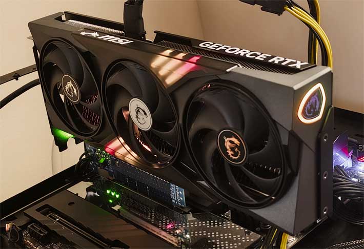 Pro zvětšení klikni MSI RTX 5060 Ti 16G GAMING TRIO OC