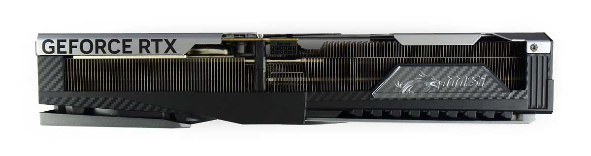 Pro zvětšení klikni MSI RTX 5070 Ti 16G VANGUARD SOC; horní strana