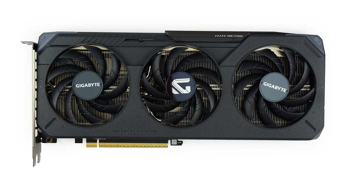 Pro zvětšení klikni Gigabyte RTX 5060 GAMING OC 8G; čelní strana