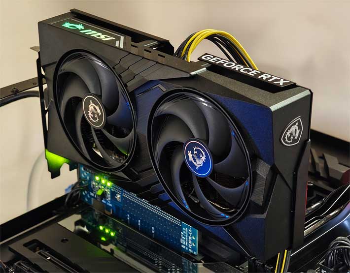 Pro zvětšení klikni MSI RTX 5060 8G GAMING OC
