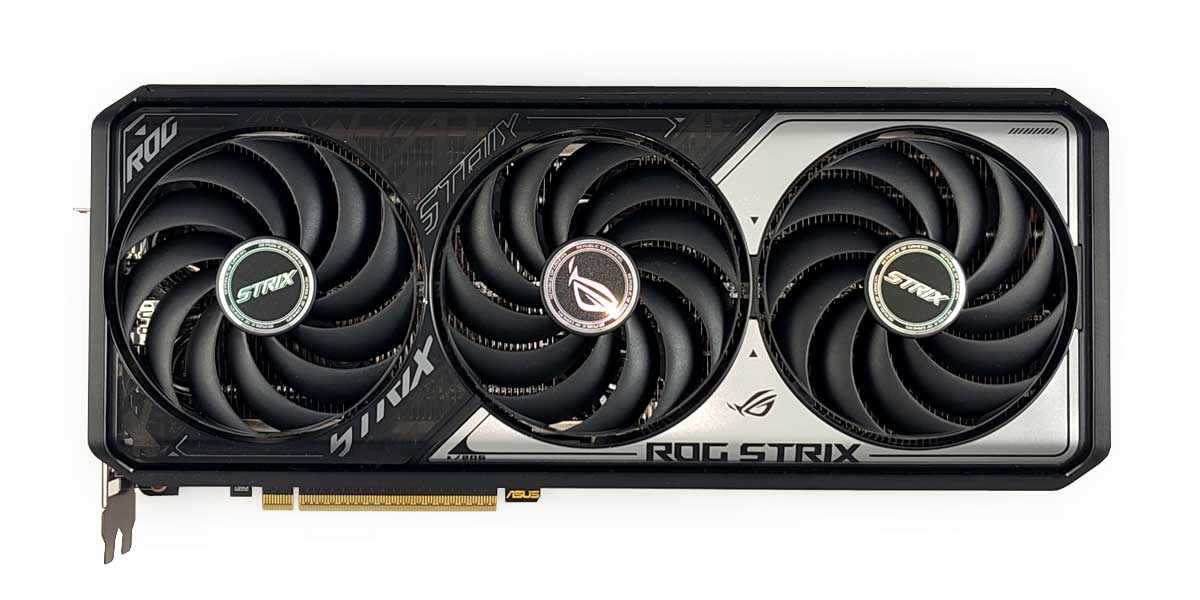 Asus STRIX RTX 5070 Ti O16G Gaming; čelní strana