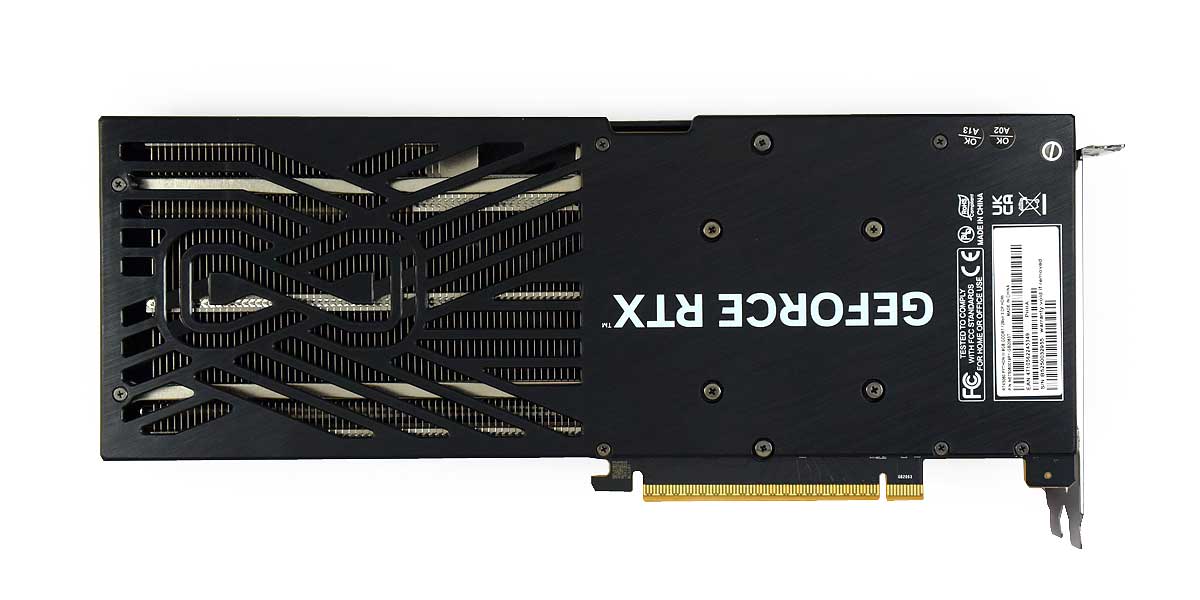 Gainward RTX 5060 PHYTON III 8G; zadní strana
