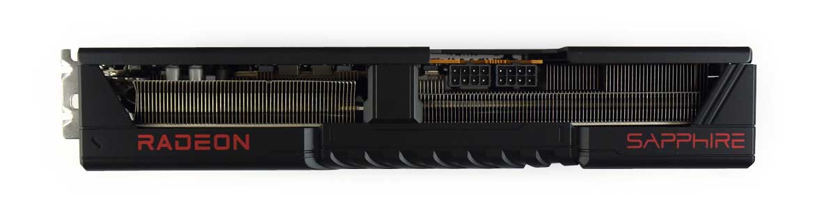 Pro zvětšení klikni Sapphire PULSE RX 9070 GAMING 16G; horní strana