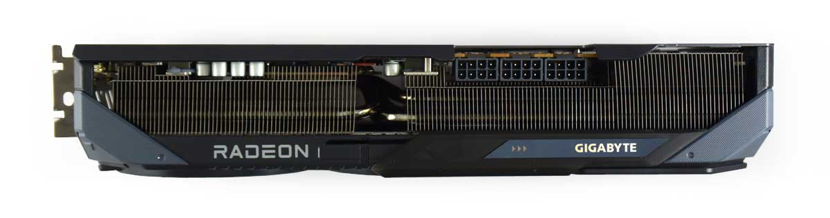 Pro zvětšení klikni Gigabyte RX 9070 XT GAMING OC 16G; horní strana