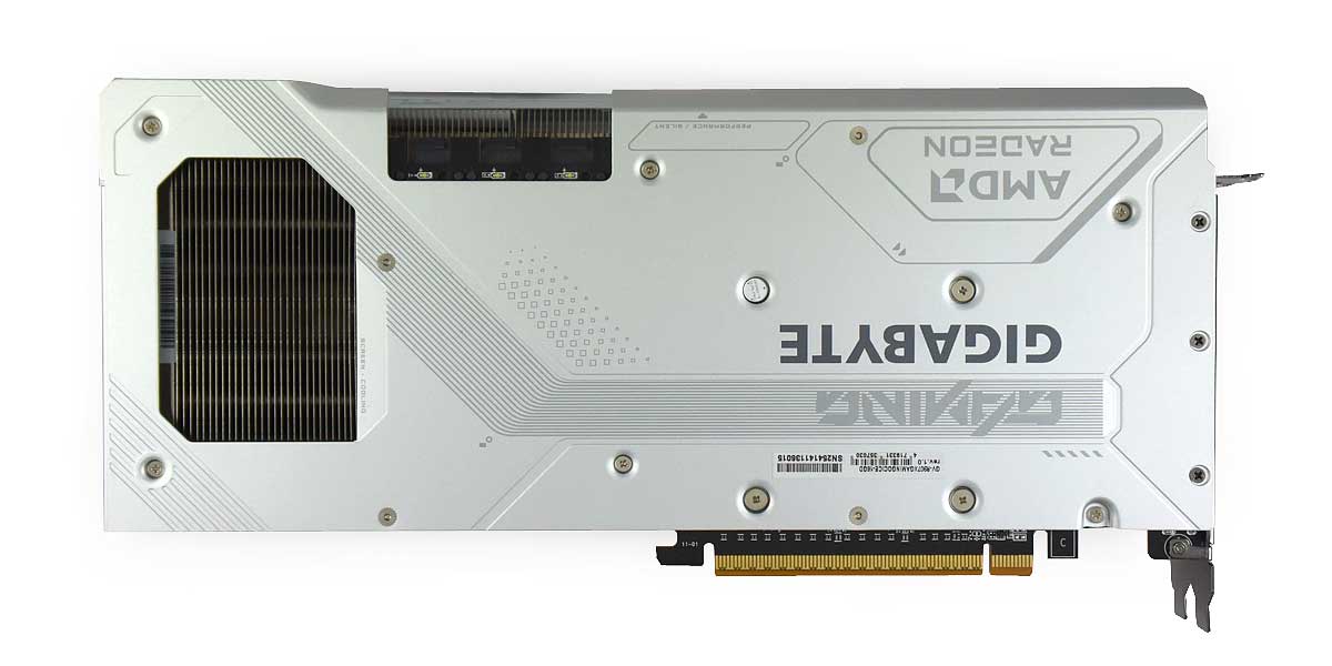 Pro zvětšení klikni Gigabyte RX 9070 XT GAMING OC ICE 16G; zadní strana