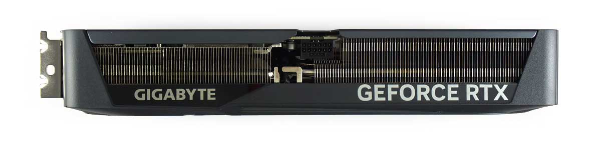 Gigabyte RTX 5070 EAGLE OC SFF 12G; horní strana