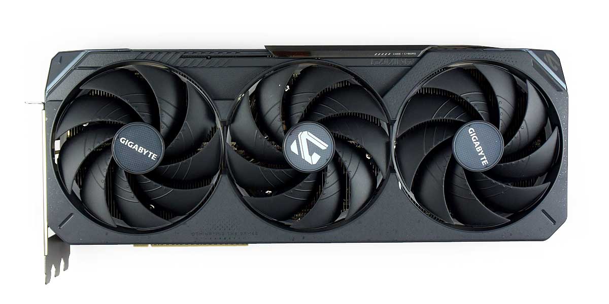 Gigabyte RTX 5070 Ti GAMING OC 16G; čelní strana
