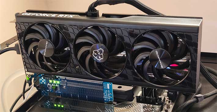 Pro zvětšení klikni Gainward RTX 5060 Ti PYTHON III OC 16G