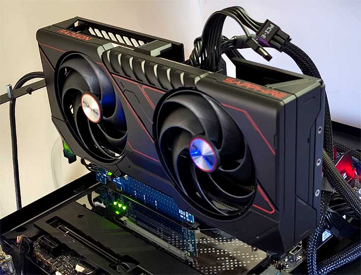 Pro zvětšení klikni Sapphire PULSE RX 9070 GRE GAMING OC 12G