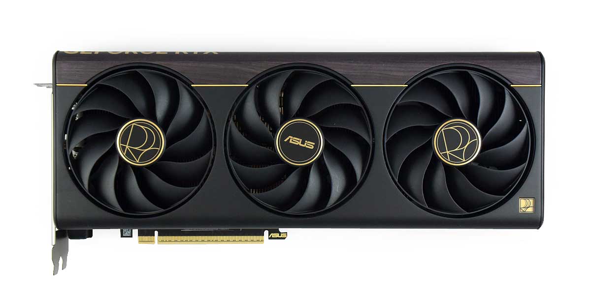 Pro zvětšení klikni Asus ProArt RTX 5070 Ti O16G; čelní strana